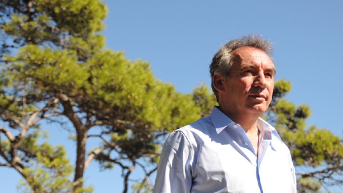 François_Bayrou-FB