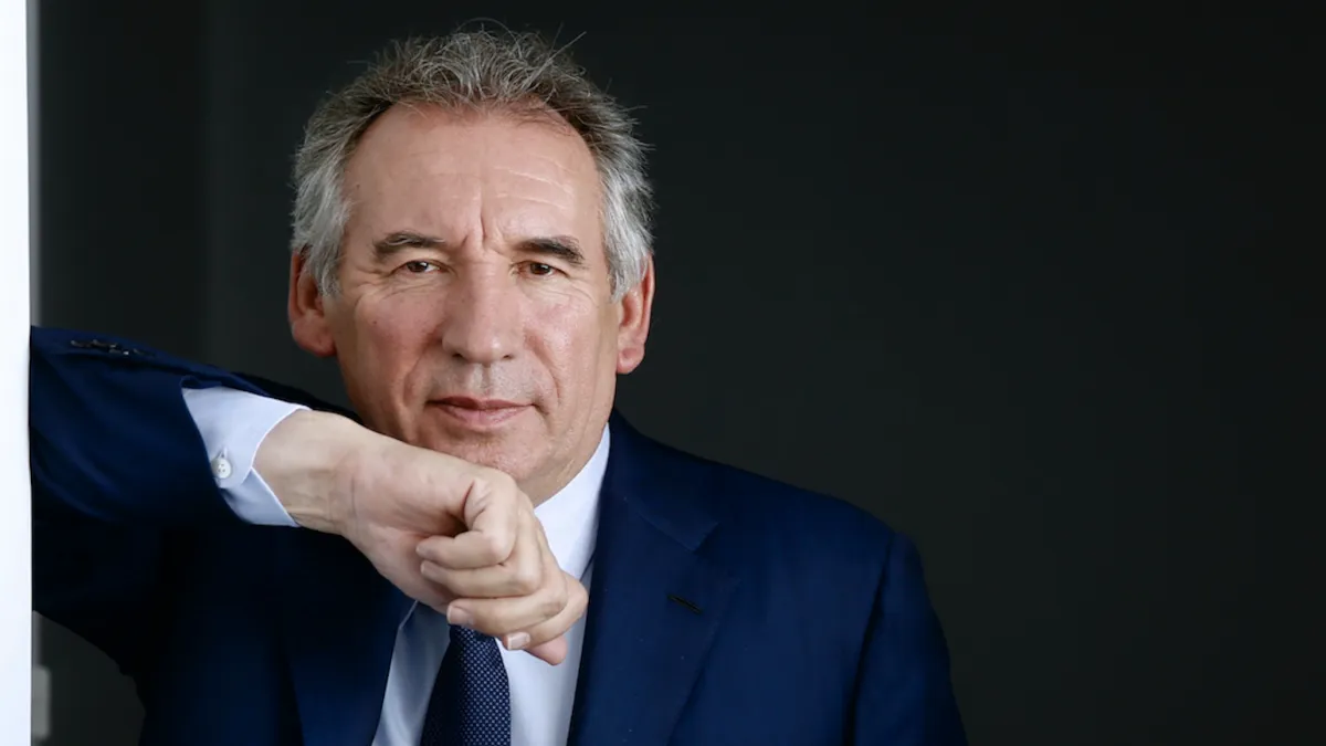 François_Bayrou-FB