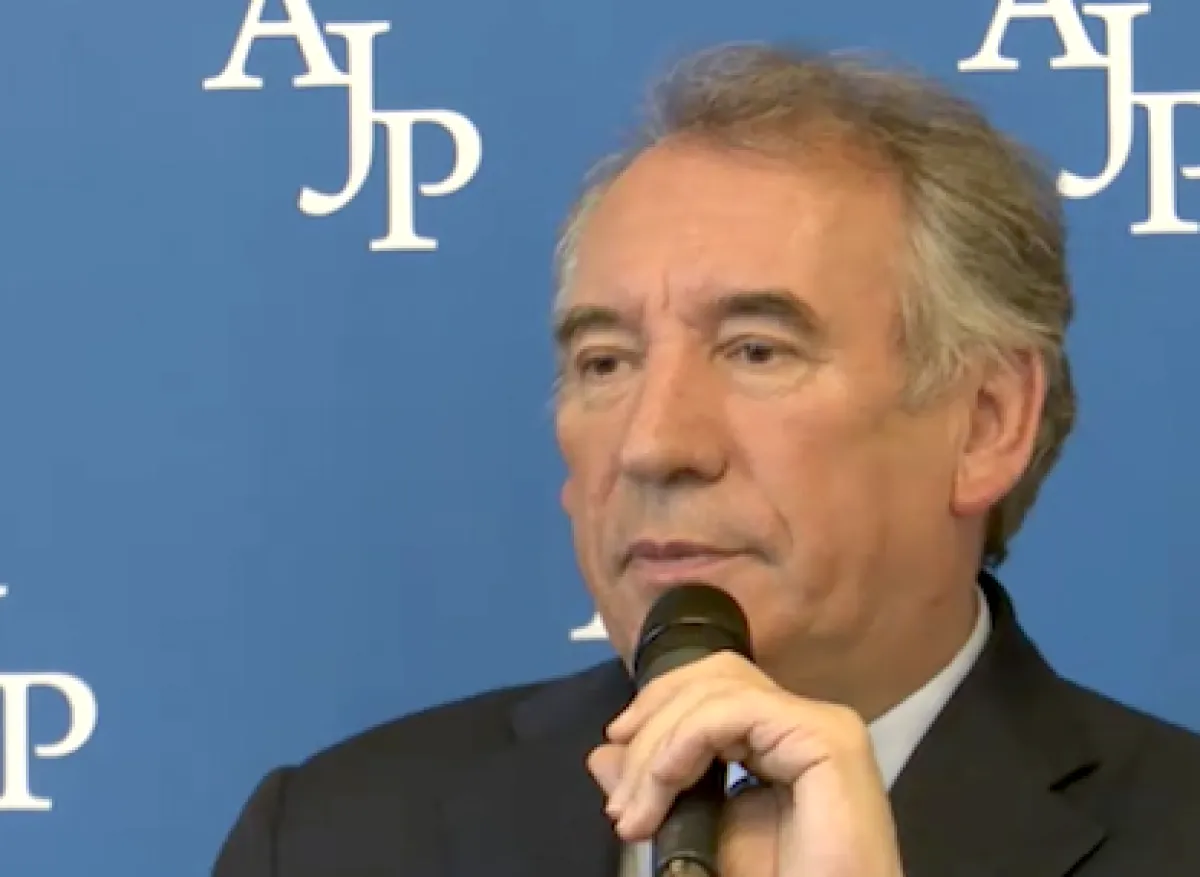 François_Bayrou-FB - AJP