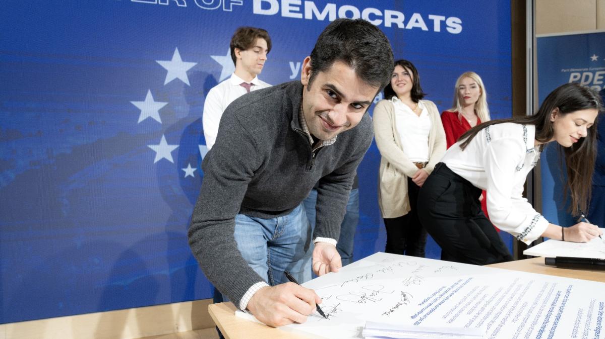 Retour sur le Congrès des Jeunes Démocrates Européens Diaporama