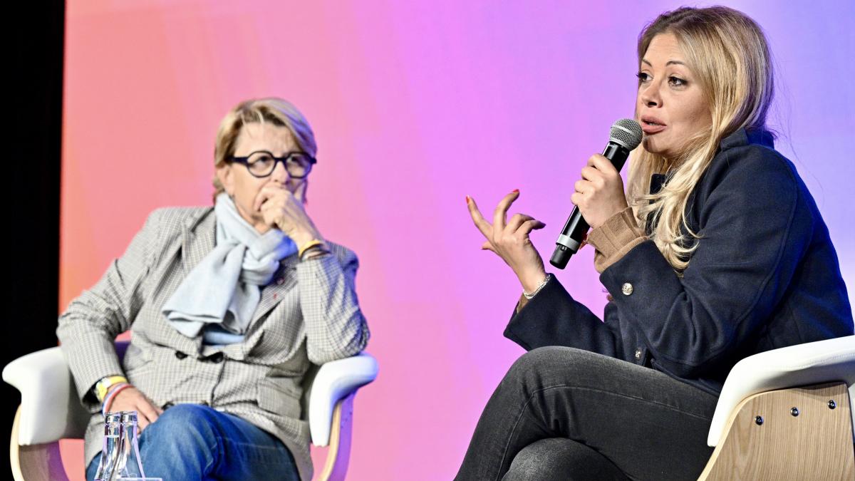 UR 2024 Revivez le témoignage de Mona Jafarian, féministe franco