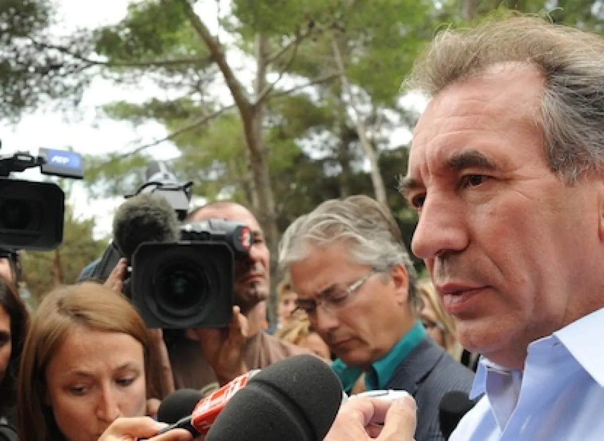François_Bayrou-FB