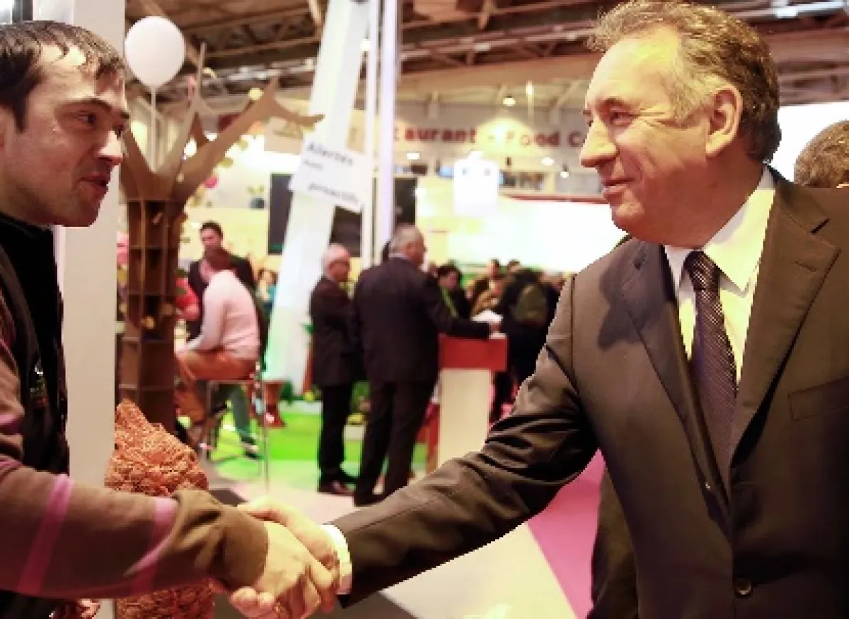 François_Bayrou-FB