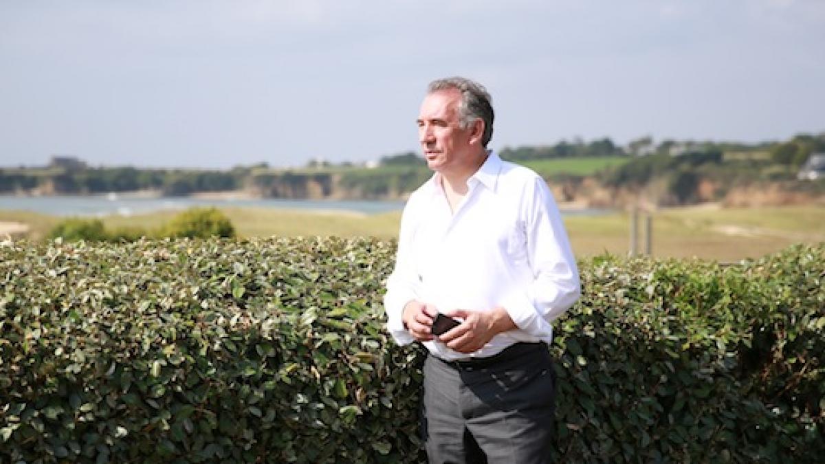 François_Bayrou-FB
