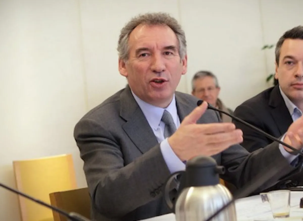 François_Bayrou-FB