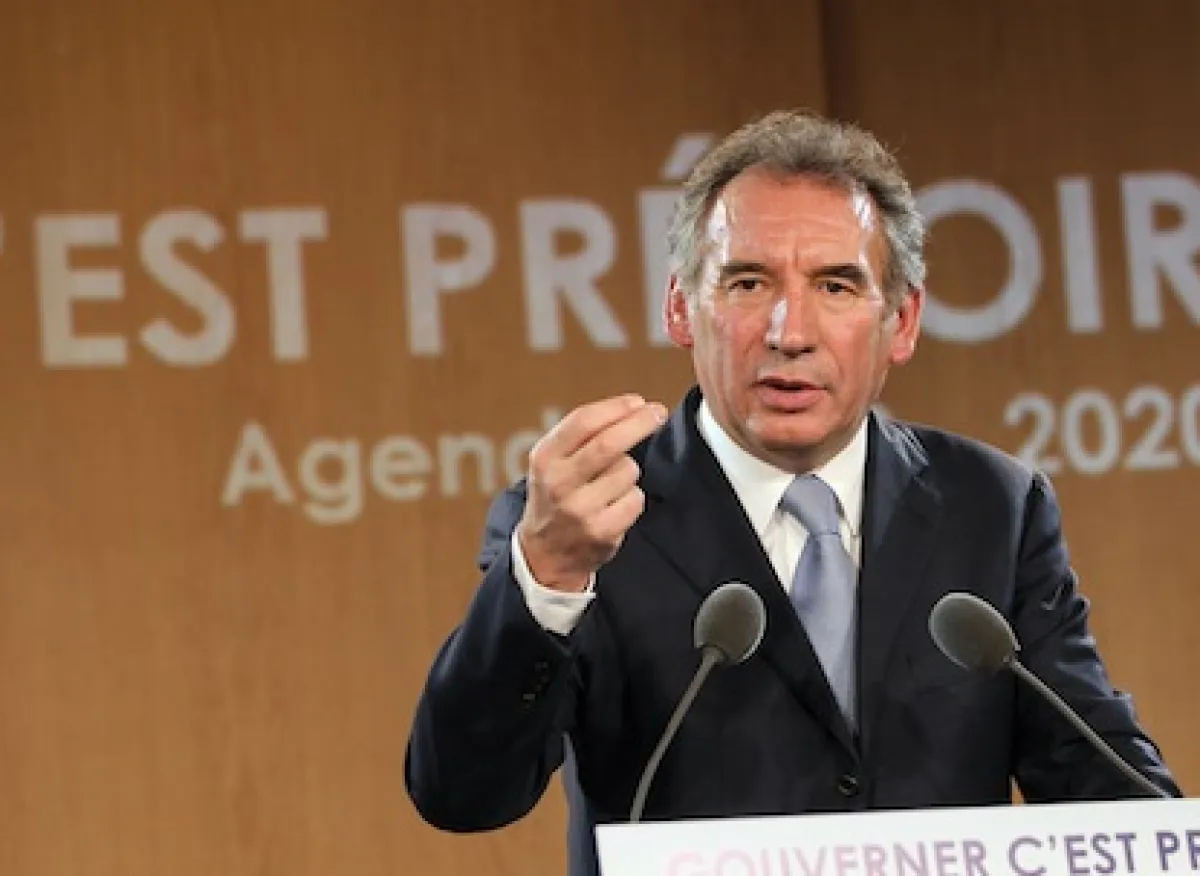 François_Bayrou-FB