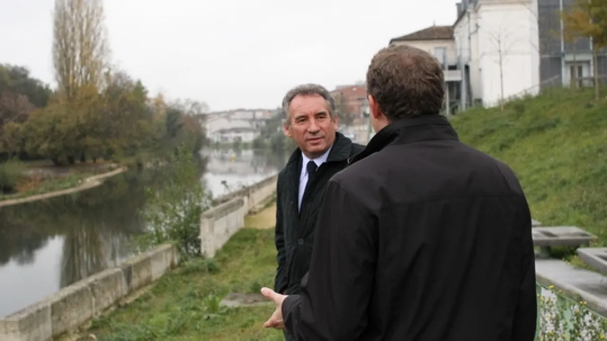 François_Bayrou-FB