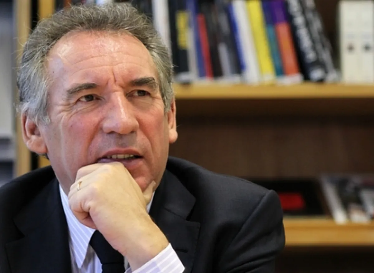 François_Bayrou-FB