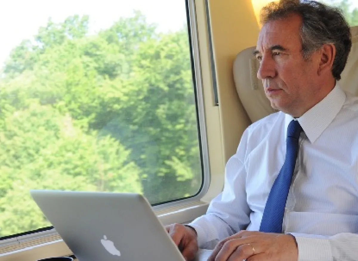 François_Bayrou-FB