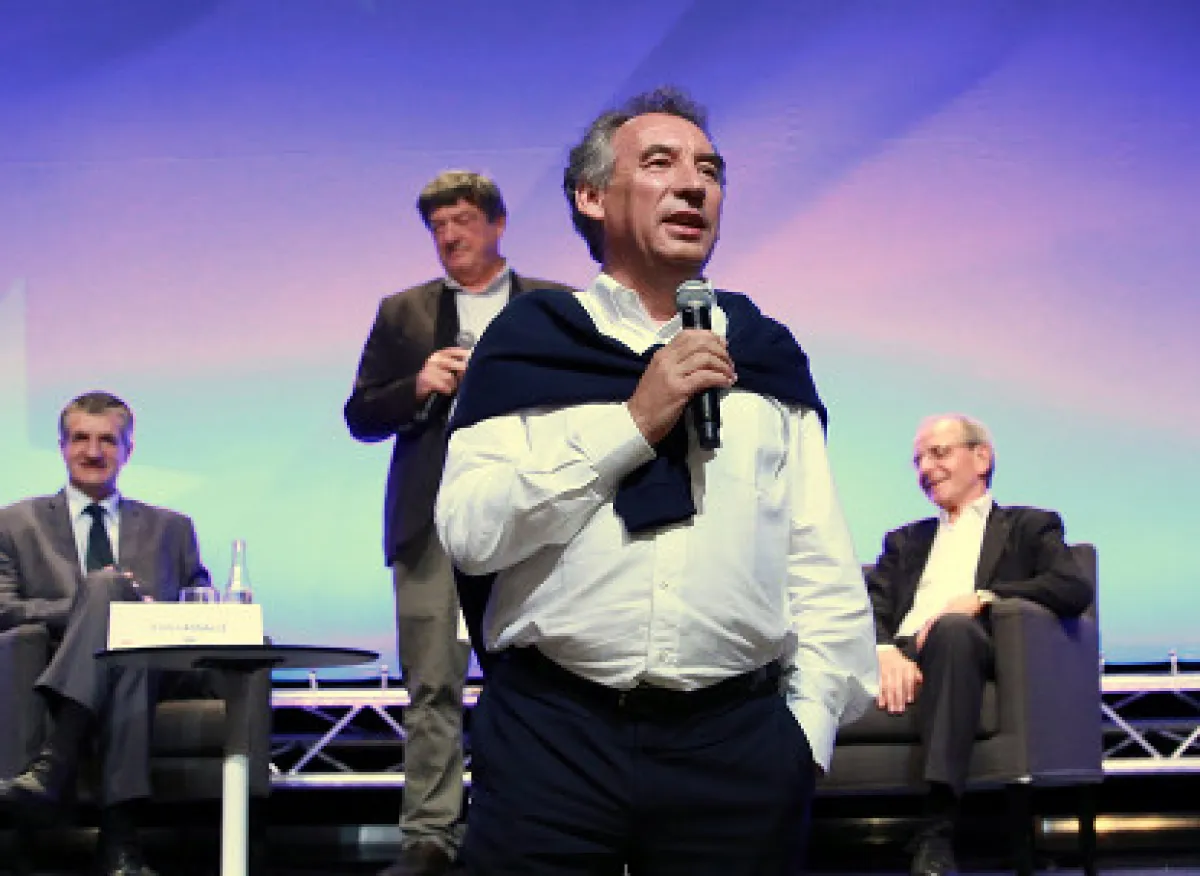 François_Bayrou-FB