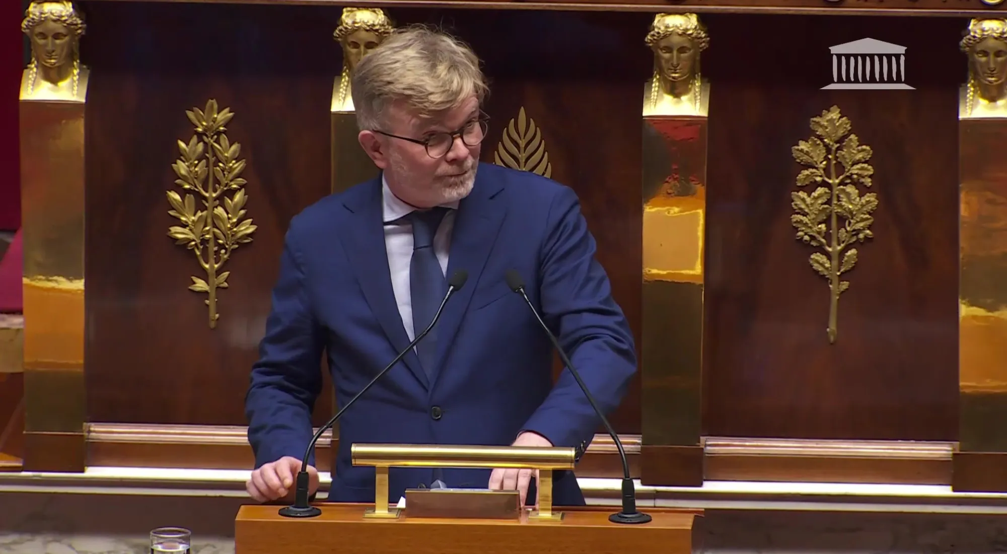 <p>Marc Fesneau : « C'est le moment de montrer que la France peut se ressaisir. La clé est au Parlement »</p>