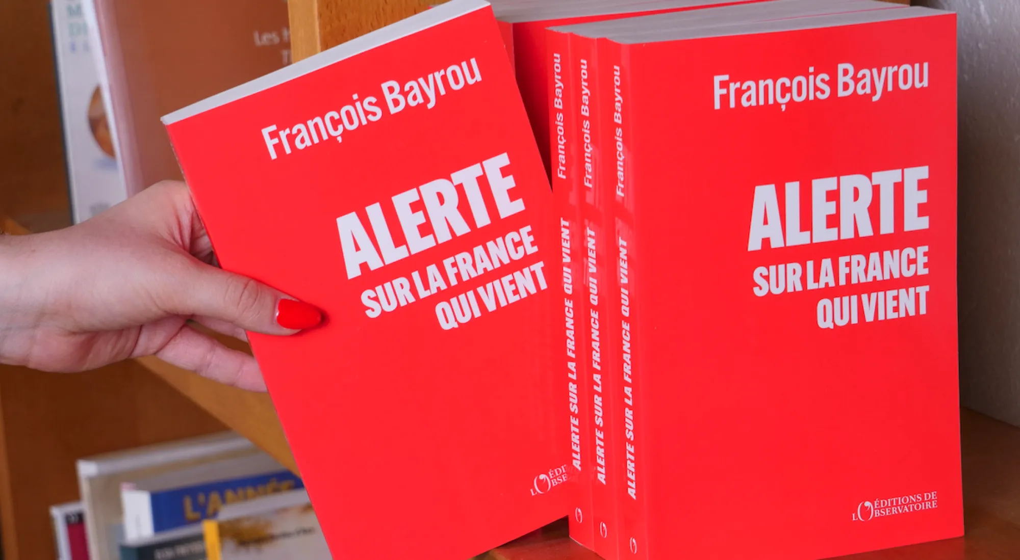 Alerte sur la France qui vient en librairie !&nbsp;